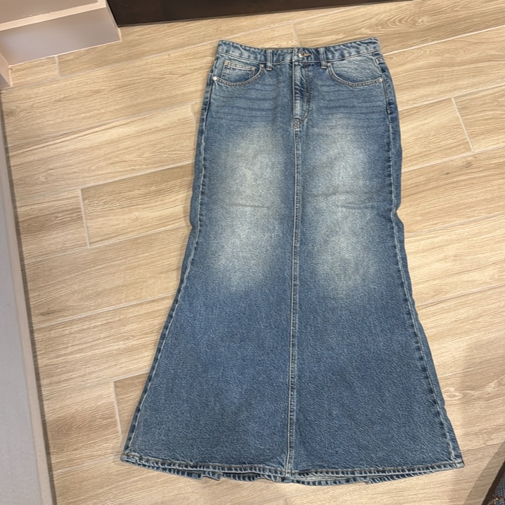 H&M mermaid denim skirt size 10, New Maxi jeans skirt Very pretty H & M - Picture 4 of 16